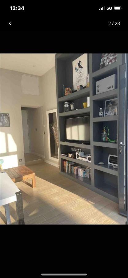 T3 Avec Patio à 300m De La