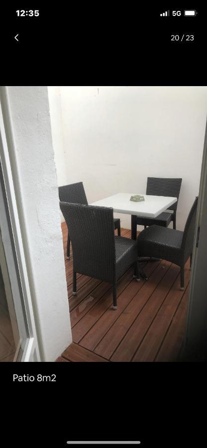 T3 Avec Patio à 300m De La